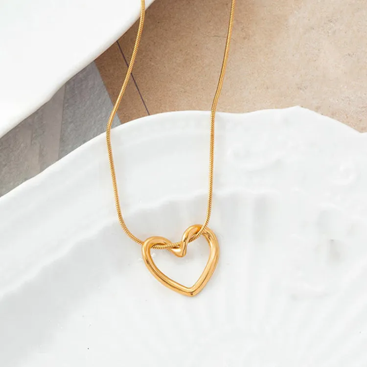 Gold-Plated Anti Tarnish Heart themed Stainless Steel Pendant - Buy in Kozhikode